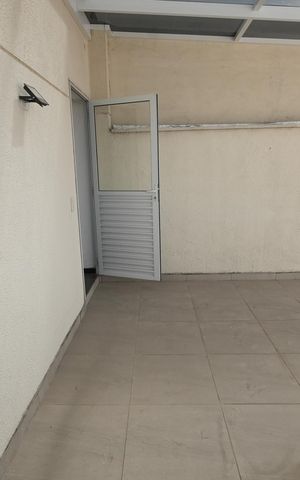 Apartamento à venda com 100m², 2 quartos e 1 vagaÁrea de Serviço
