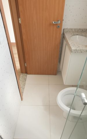 Apartamento à venda com 100m², 2 quartos e 1 vagaBanheiro da Suíte 1