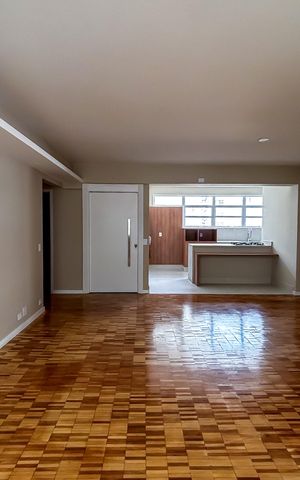 Apartamento à venda com 137m², 3 quartos e 1 vaga