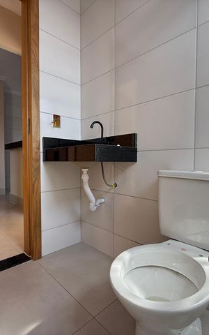 Apartamento para alugar com 65m², 2 quartos e 1 vaga Apartamento para alugar com 65m², 2 quartos e 1 vagaBanheiro