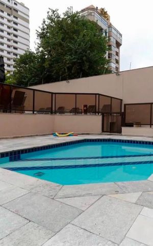Apartamento à venda com 252m², 4 quartos e 4 vagas Apartamento à venda com 252m², 4 quartos e 4 vagasÁrea externa