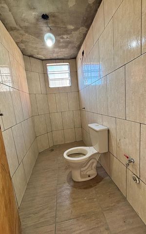 Casa à venda com 125m², 4 quartos e 1 vaga Casa à venda com 125m², 4 quartos e 1 vagaBanheiro 1