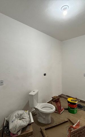 Casa à venda com 125m², 4 quartos e 1 vaga Casa à venda com 125m², 4 quartos e 1 vagaQuarto