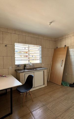 Casa à venda com 125m², 4 quartos e 1 vaga Casa à venda com 125m², 4 quartos e 1 vagaCozinha