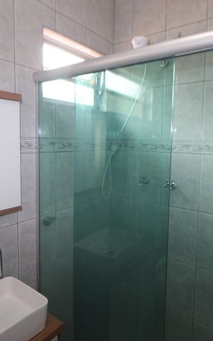 Casa à venda com 250m², 3 quartos e 2 vagasBanheiro 2