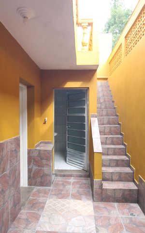 Casa à venda com 250m², 3 quartos e 2 vagasÁrea de Serviço