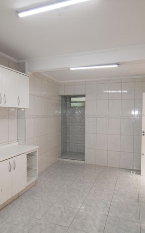 Casa à venda com 250m², 3 quartos e 2 vagasCozinha
