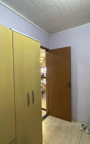 Casa à venda com 240m², 2 quartos e 2 vagas