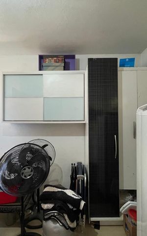 Casa à venda com 240m², 2 quartos e 2 vagas