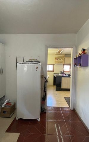 Casa à venda com 240m², 2 quartos e 2 vagas