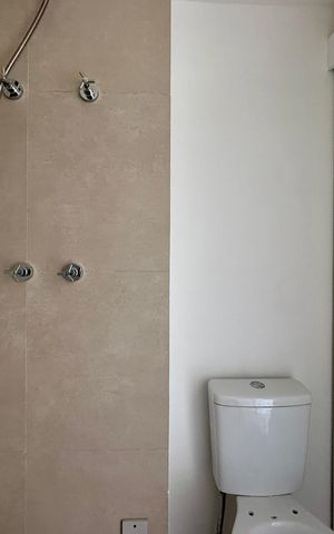 Studio para alugar com 19m², 1 quarto e sem vaga Studio para alugar com 19m², 1 quarto e sem vagaBanheiro