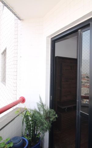 Apartamento à venda com 90m², 3 quartos e 2 vagasSala - Varanda