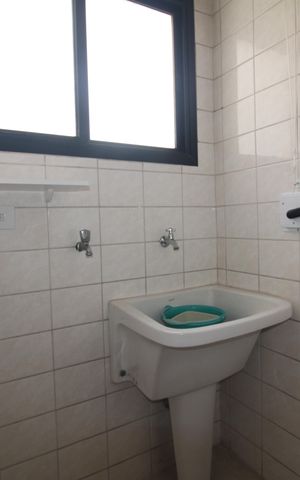 Apartamento à venda com 90m², 3 quartos e 2 vagasCozinha / Área de Serviço