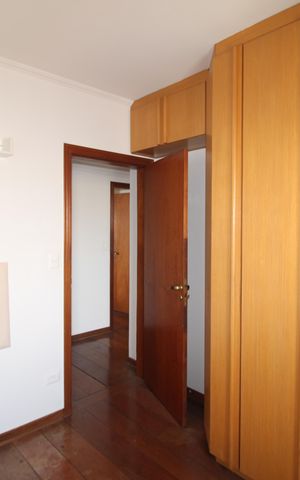 Apartamento à venda com 90m², 3 quartos e 2 vagasQuarto 3
