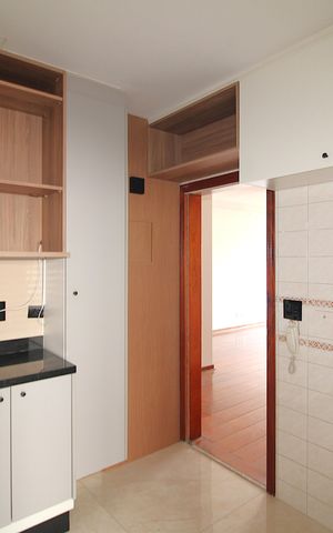 Apartamento à venda com 90m², 3 quartos e 2 vagasCozinha / Área de Serviço