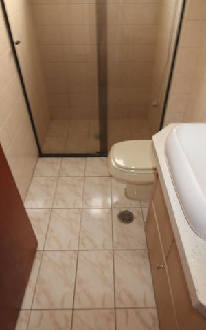 Apartamento à venda com 90m², 3 quartos e 2 vagasBanheiro 1