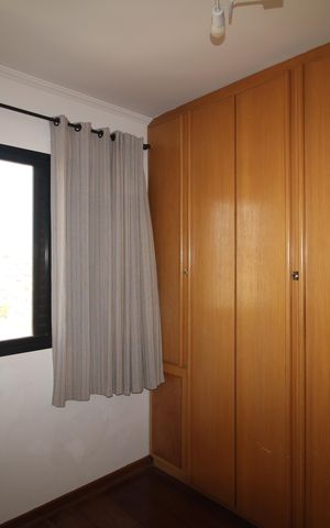 Apartamento à venda com 90m², 3 quartos e 2 vagasQuarto 2