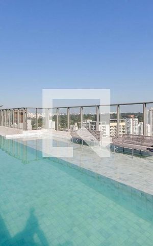 Apartamento à venda com 69m², 2 quartos e 1 vaga Apartamento à venda com 69m², 2 quartos e 1 vagaPiscina