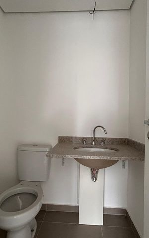 Apartamento à venda com 69m², 2 quartos e 1 vaga Apartamento à venda com 69m², 2 quartos e 1 vagaBanheiro da Suíte 2