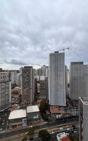 Apartamento à venda com 69m², 2 quartos e 1 vaga Apartamento à venda com 69m², 2 quartos e 1 vagaVaranda e área de serviço