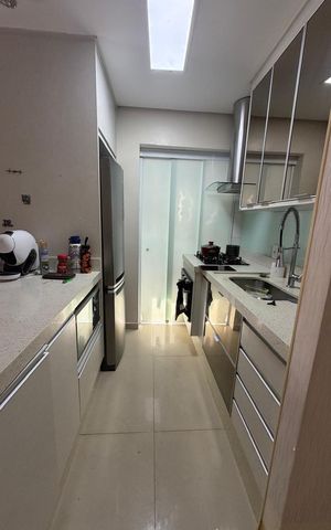 Apartamento à venda com 57m², 2 quartos e 2 vagas Apartamento à venda com 57m², 2 quartos e 2 vagasCozinha