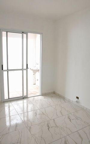 Casa à venda com 140m², 2 quartos e 3 vagas Casa à venda com 140m², 2 quartos e 3 vagasQuarto 2