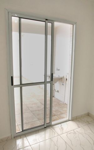 Casa à venda com 140m², 2 quartos e 3 vagas Casa à venda com 140m², 2 quartos e 3 vagasQuarto 2