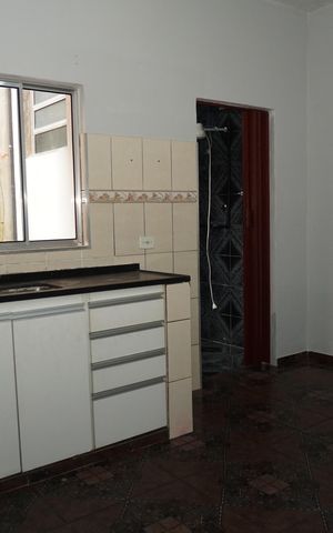 Casa para alugar com 120m², 2 quartos e 1 vagaCozinha