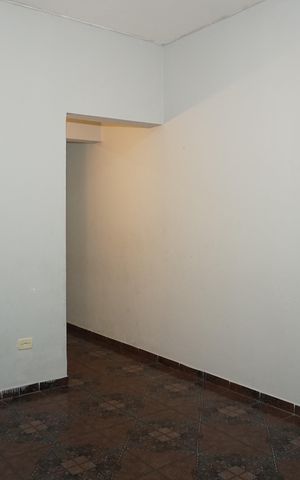 Casa para alugar com 120m², 2 quartos e 1 vagaSala