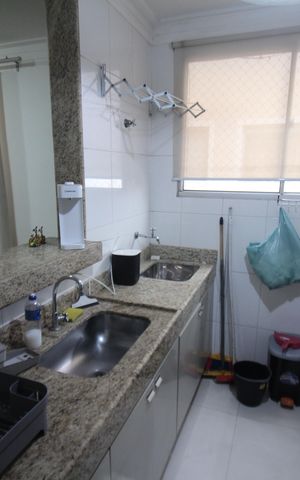 Apartamento para alugar com 49m², 2 quartos e 1 vagaCozinha e Área de Serviço