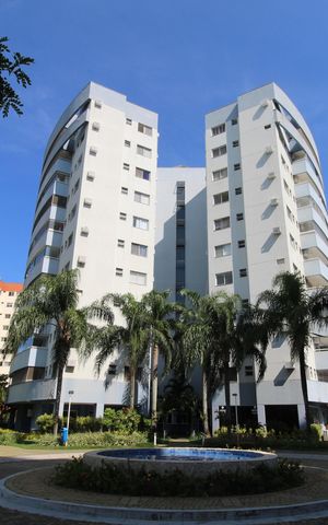 Apartamento para alugar com 114m², 3 quartos e 2 vagasFachada do bloco