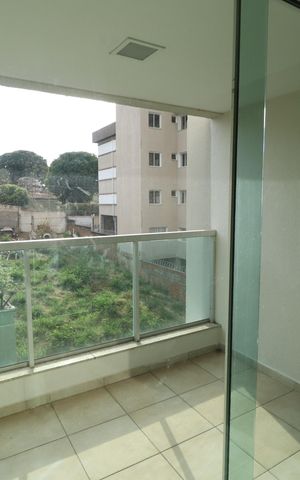 Apartamento para alugar com 73m², 2 quartos e 1 vagaSacada