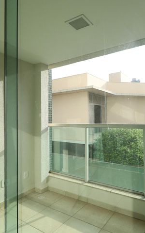 Apartamento para alugar com 73m², 2 quartos e 1 vagaSacada