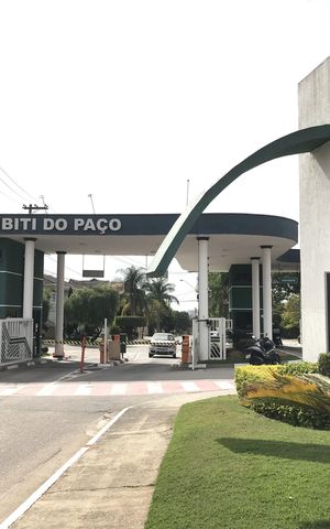 Casa de condomínio para alugar com 315m², 3 quartos e 4 vagasFachada