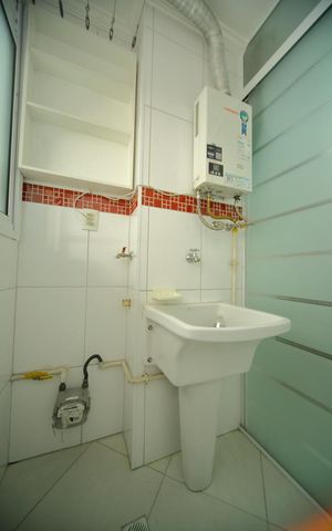 Apartamento à venda com 48m², 2 quartos e 1 vagaÁrea de Serviço