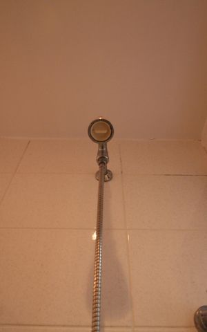 Apartamento à venda com 74m², 2 quartos e 2 vagasBanheiro da Suíte