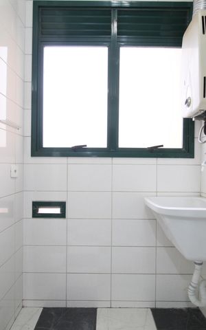 Apartamento à venda com 74m², 2 quartos e 2 vagasÁrea de Serviço