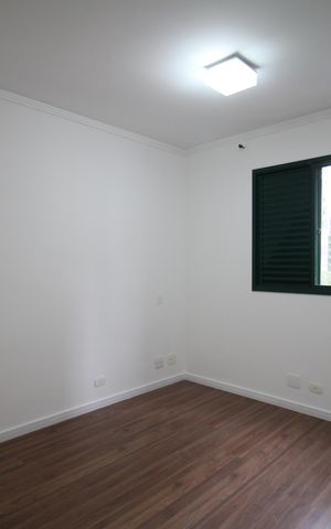 Apartamento à venda com 74m², 2 quartos e 2 vagasSuíte