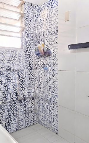 Apartamento para alugar com 38m², 1 quarto e sem vaga Apartamento para alugar com 38m², 1 quarto e sem vagaBanheiro