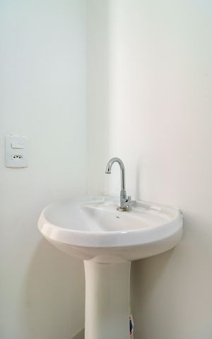 Apartamento para alugar com 48m², 2 quartos e sem vaga Apartamento para alugar com 48m², 2 quartos e sem vagaBanheiro