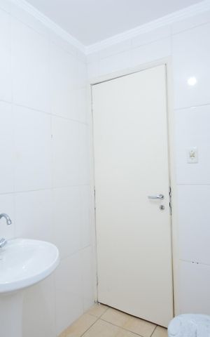 Casa para alugar com 250m², 2 quartos e 2 vagasBanheiro