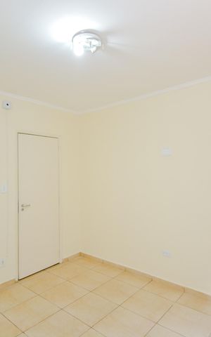Casa para alugar com 250m², 2 quartos e 2 vagasQuarto 1