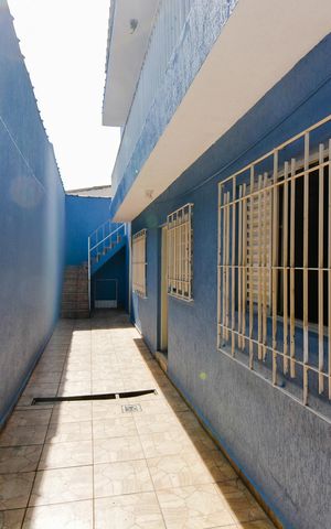 Casa para alugar com 250m², 2 quartos e 2 vagasQuintal