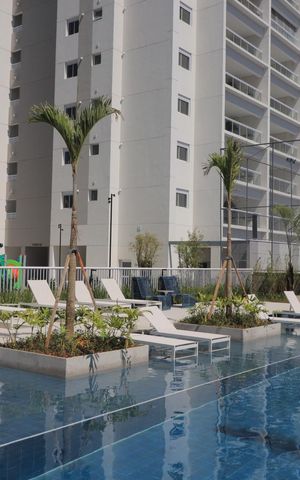 Apartamento à venda com 105m², 2 quartos e 2 vagasÁrea comum - Piscina