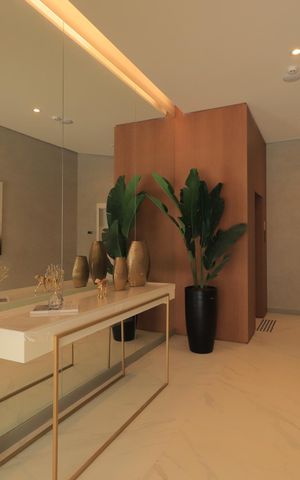 Apartamento à venda com 105m², 2 quartos e 2 vagasHall social