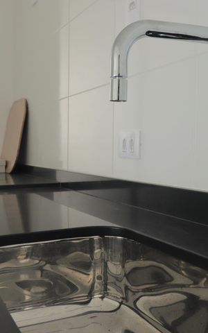 Apartamento à venda com 105m², 2 quartos e 2 vagasCozinha - Torneira
