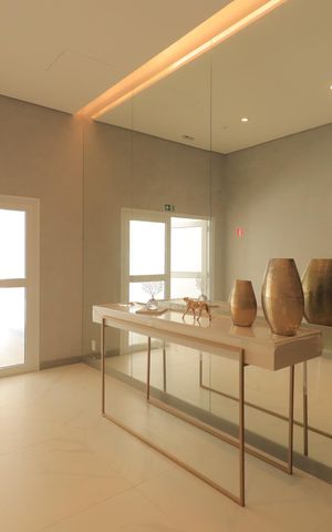 Apartamento à venda com 105m², 2 quartos e 2 vagasHall social