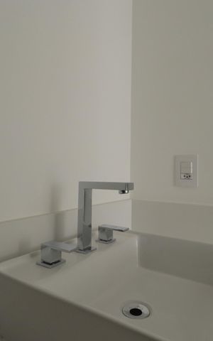 Apartamento à venda com 105m², 2 quartos e 2 vagasBanheiro da Suíte 2