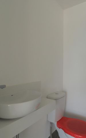 Apartamento à venda com 105m², 2 quartos e 2 vagasLavabo