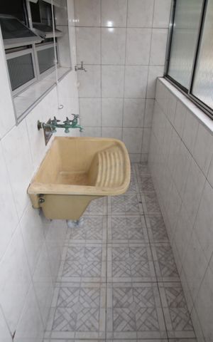 Apartamento à venda com 68m², 2 quartos e 1 vagaÁrea de Serviço